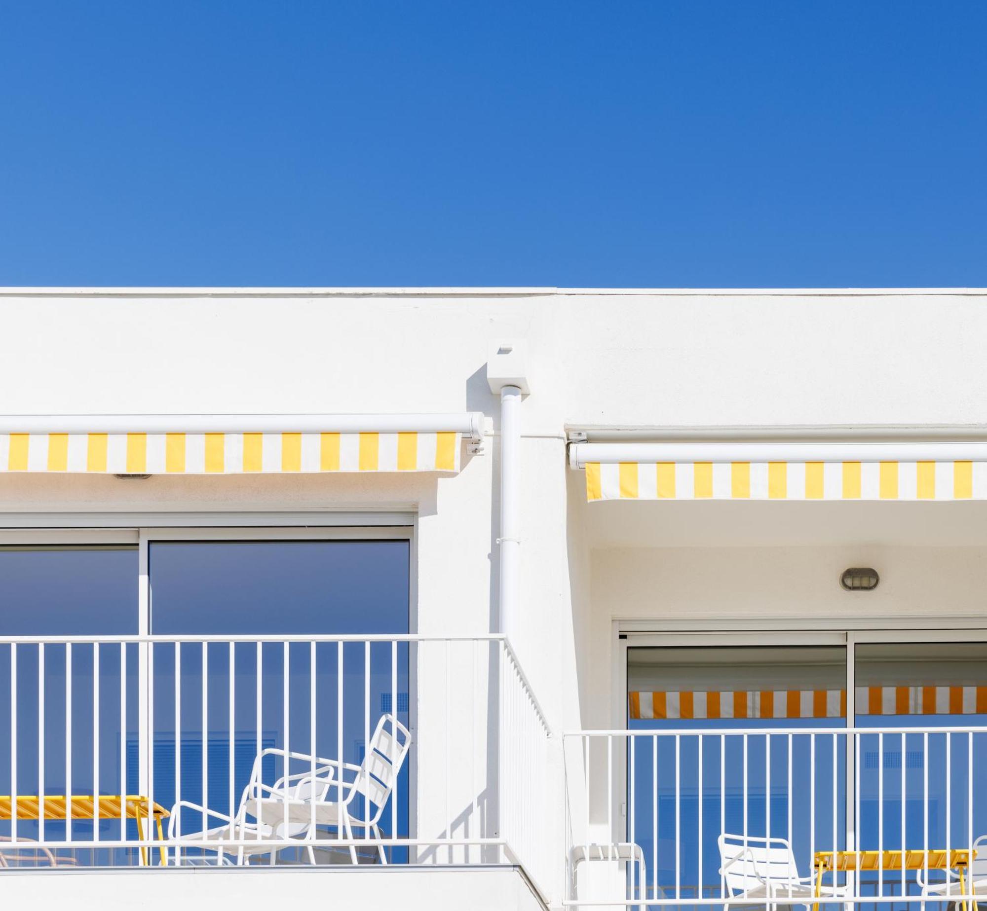 Belle Vue Hotel Cavalaire-sur-Mer Bagian luar foto
